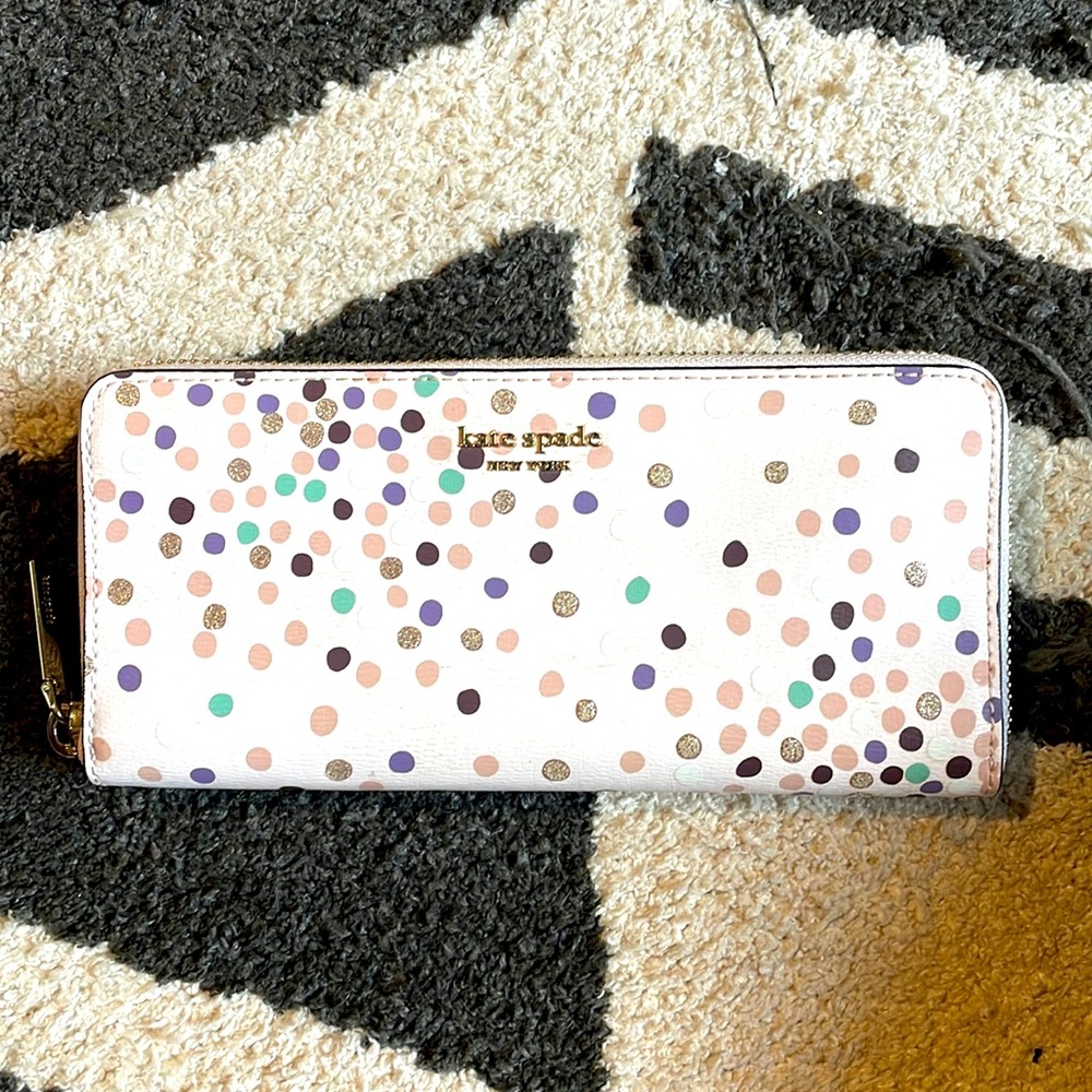 Kate Spade confetti dot slim zip around wallet